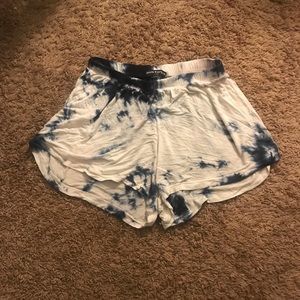 Brandy Melville blue and white tie-die shorts